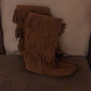 Minnetonka Fringe Boots